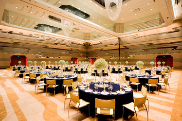 商務(wù)宴請“最低消費”助推“剩宴”