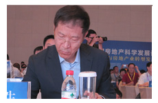 經(jīng)濟學(xué)家、燕京華僑大學(xué)校長 華生