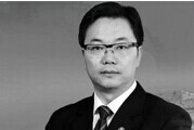 鄒碧華：公正為民、敢于擔(dān)當(dāng)?shù)暮梅ü? /></a></div>
</td>
<td width=