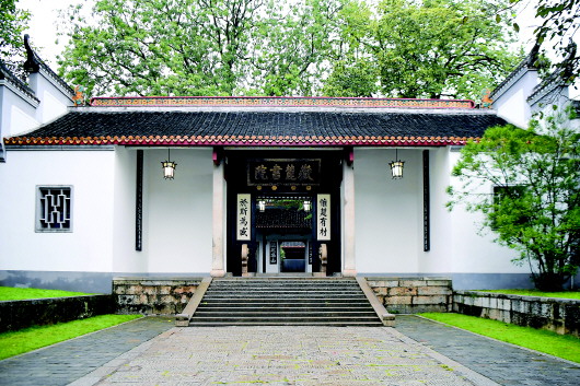 千年岳麓，弦歌不絕