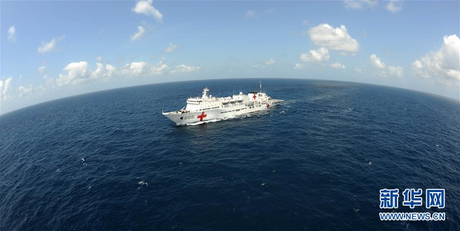（圖文互動）（1）中國之舟，為和平友愛而來——一份來自中國海軍和平方舟號醫(yī)院船的報告