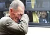 當(dāng)我老了，請別嫌棄我