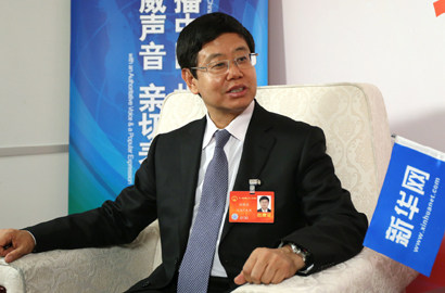 全國(guó)人大代表劉明忠做客新華網(wǎng)、中國(guó)政府網(wǎng)兩會(huì)訪談