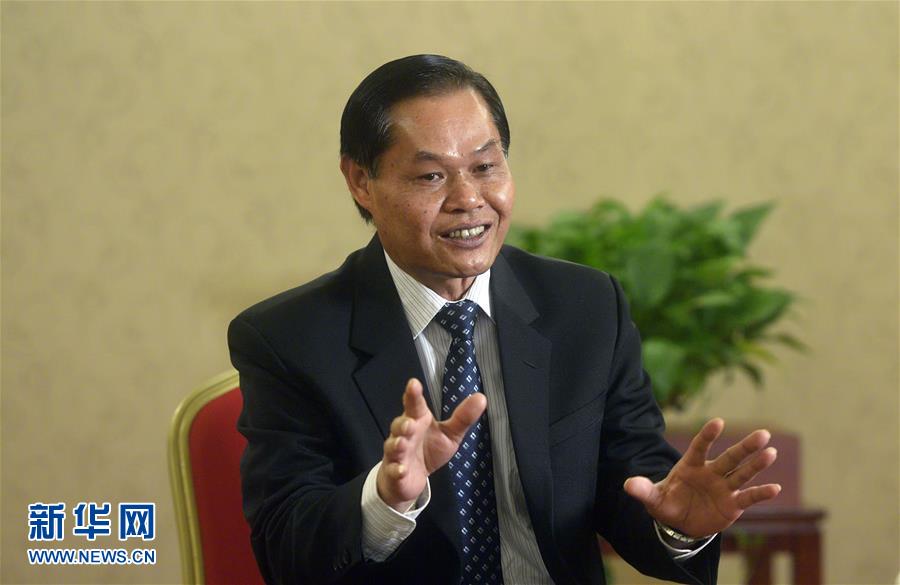 （圖文互動(dòng)）（5）中國(guó)發(fā)展進(jìn)入新時(shí)代&mdash;&mdash;9名外籍語(yǔ)言專(zhuān)家眼中的十九大報(bào)告