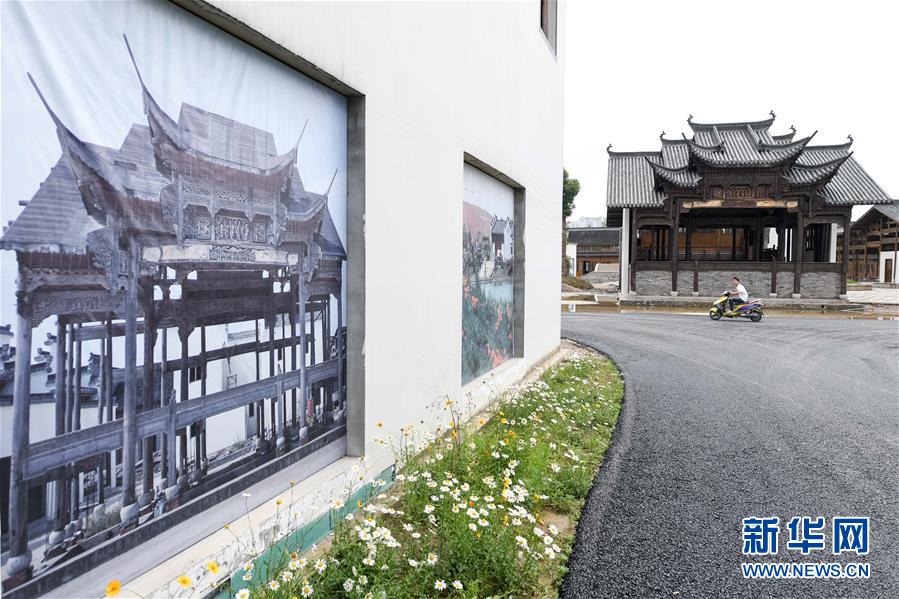 （新華全媒頭條·搶救古民居·圖文互動）（5）當(dāng)古民居遇上城鎮(zhèn)化，如何留住鄉(xiāng)愁？