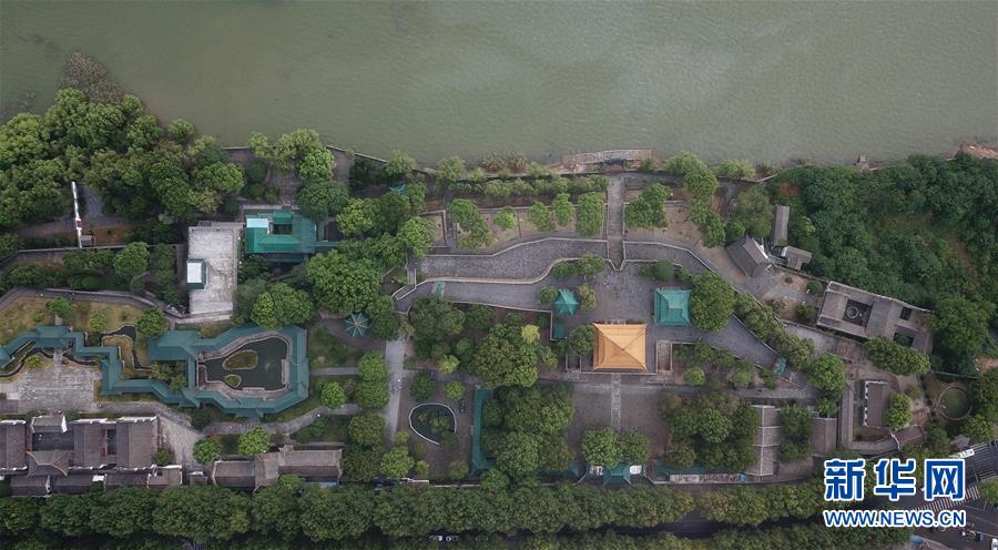 （大江奔流——來自長江經(jīng)濟(jì)帶的報(bào)道·圖文互動）（11）登岳陽樓，又見“浩浩湯湯”