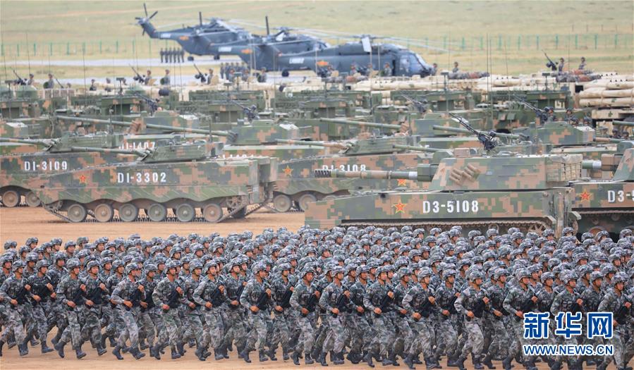 （新華全媒頭條·強(qiáng)軍思想引領(lǐng)新征程·圖文互動(dòng)）（5）那一刻，我們光榮接受檢閱
