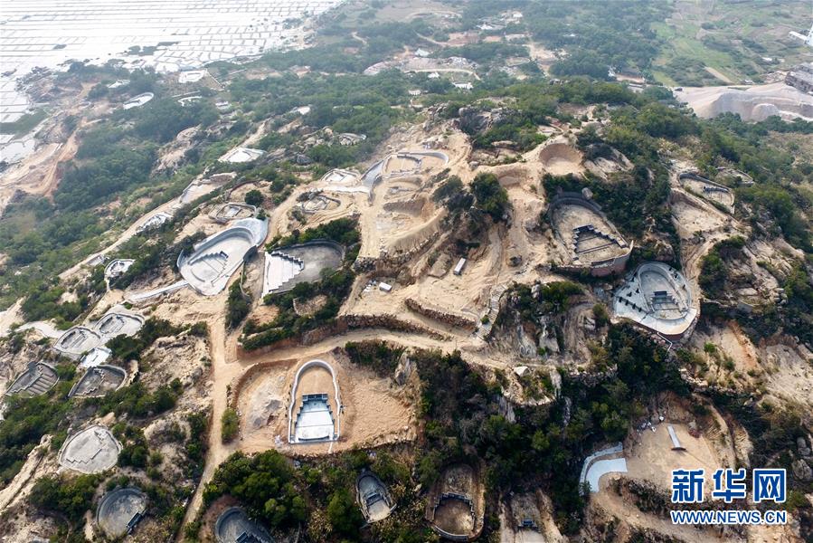 （新華視點(diǎn)·圖文互動）（7）福州沿海：密林深處、水庫旁邊，大片豪華活人墓偷偷建造……