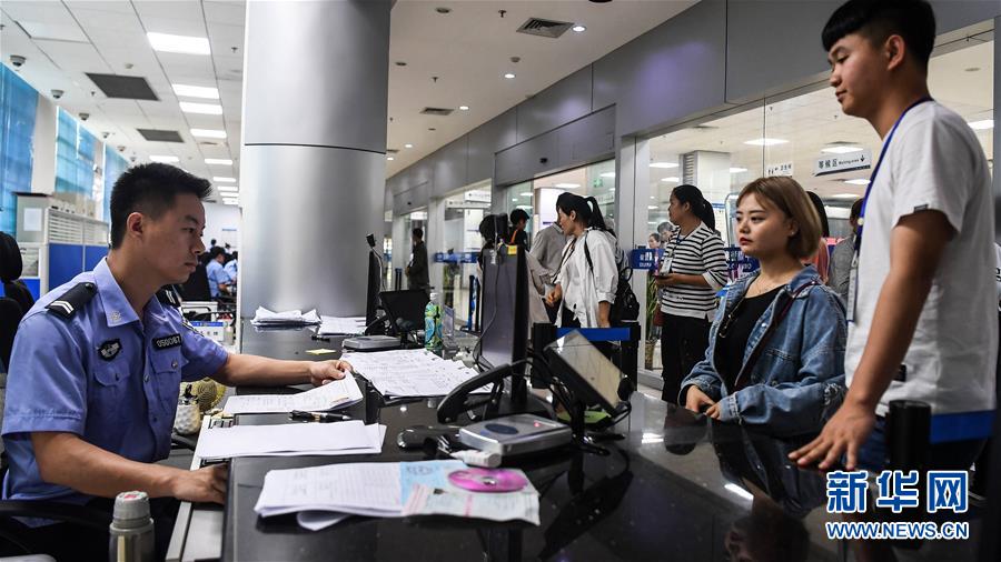 （壯麗70年 奮斗新時代&mdash;&mdash;推動高質(zhì)量發(fā)展調(diào)研行&middot;圖文互動）（5）近海能看鯨魚白海豚，廣西這片濱海旅游勝地啥來頭？