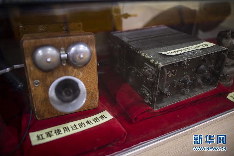 （壯麗70年&middot;奮斗新時(shí)代&mdash;&mdash;記者再走長(zhǎng)征路&middot;圖文互動(dòng)）（3）赤子心紅色情&mdash;&mdash;潘庭宏的紅色收藏之路