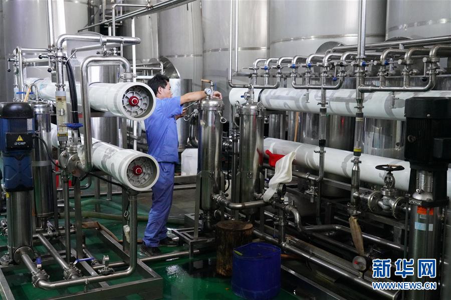 （在習(xí)近平新時代中國特色社會主義思想指引下——新時代新作為新篇章·總書記關(guān)心的百姓身邊事·圖文互動）（1）大污染變身“大寶藏”：治理畜禽糞污，他們這樣干！