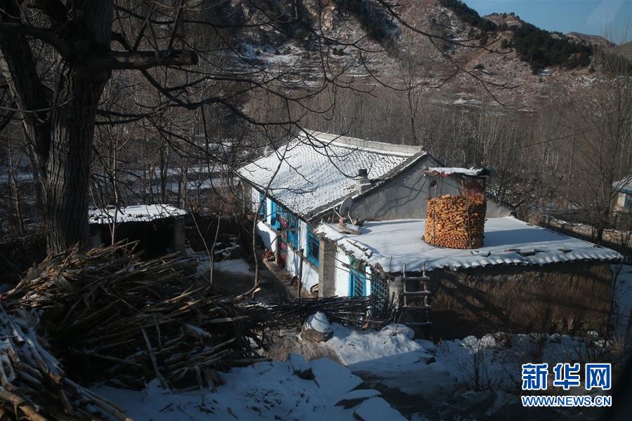 （集中連片特困地區(qū)貧困村調(diào)研行·圖文互動）（1）只要有信心，黃土變成金——河北阜平縣駱駝灣村和顧家臺村脫貧調(diào)查 
