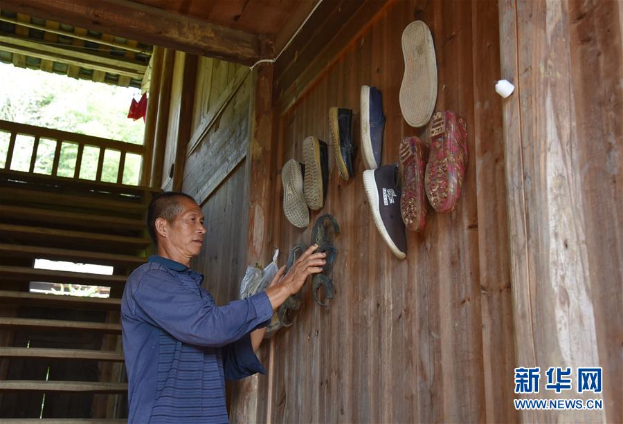 （愛國情 奮斗者·圖文互動）（4）貴州印江高石坎護林隊：半輩子，以林場為家