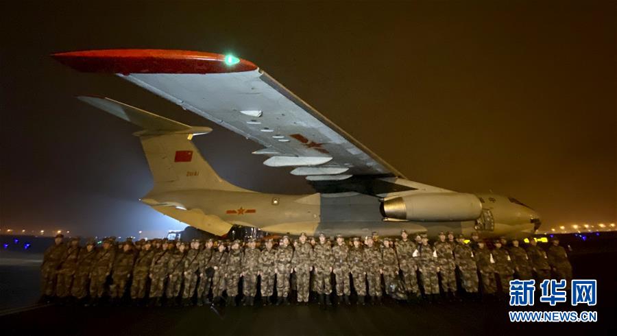 （新華全媒頭條&middot;圖文互動）（5）新華社評論員：危難時刻，黨員干部要挺身而出&mdash;&mdash;論堅決打贏疫情防控阻擊戰(zhàn)