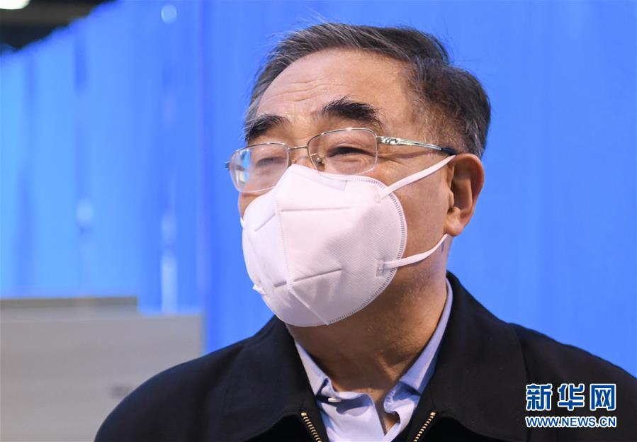（聚焦疫情防控·圖文互動）（1）“治療輕癥患者中西醫(yī)結合很有效，不鼓勵人人吃藥來預防”——專訪中國工程院院士、天津中醫(yī)藥大學校長張伯禮