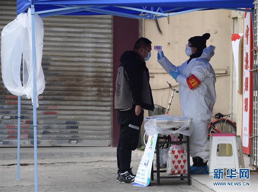 （新華全媒頭條·圖文互動）（1）將戰(zhàn)“疫”進行到底！——寫在武漢疫情防控的關(guān)鍵階段