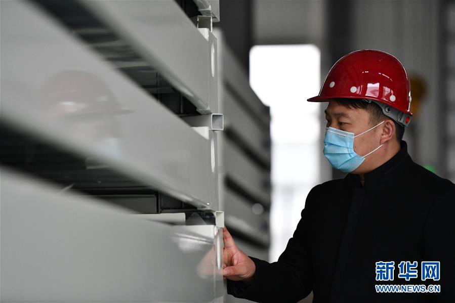 （一線抗疫群英譜·圖文互動）（7）不忘初心、奉獻(xiàn)赤誠——天津青年企業(yè)家劉濤的“戰(zhàn)疫”