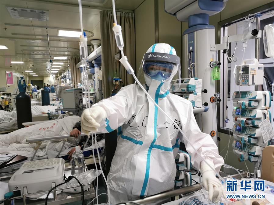 （一線抗疫群英譜·圖文互動(dòng)）（3）生命之光，溫暖“無面之交”——記抗疫一線重癥監(jiān)護(hù)室90后護(hù)士金鈺 