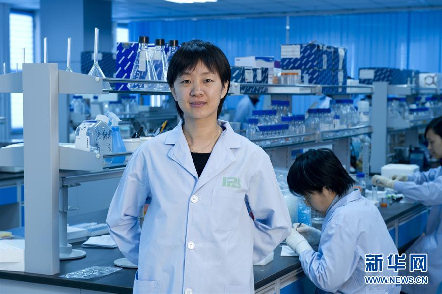 （習(xí)近平致敬的戰(zhàn)“疫”英雄·科技工作者篇·圖文互動）（1）他們，爭分奪秒與病魔較量