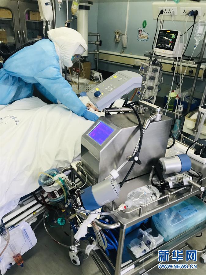 （新華全媒頭條&middot;圖文互動）（4）&ldquo;我看不見你的樣子，但我知道你是誰&rdquo;&mdash;&mdash;寫在國際護(hù)士節(jié)來臨之際