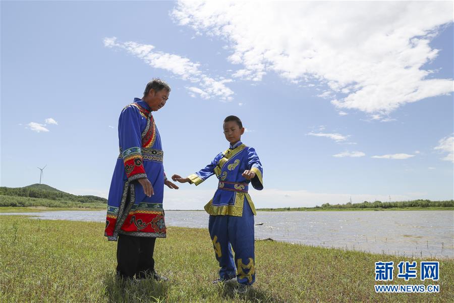 （熱點(diǎn)鮮報(bào)·走向我們的小康生活·圖文互動(dòng)）（3）你沒(méi)聽過(guò)的伊瑪堪——“北大倉(cāng)”里話小康之三
