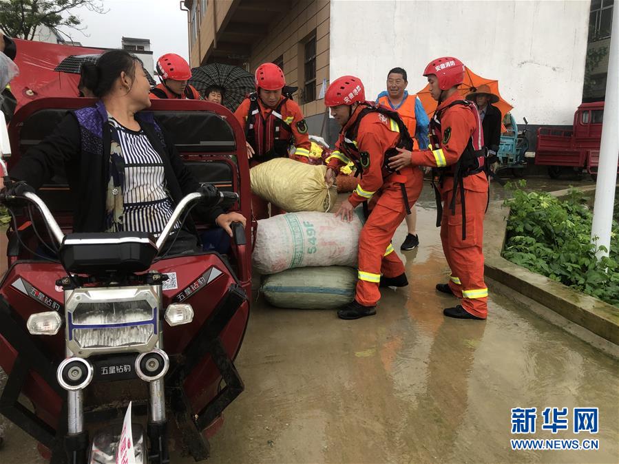 （防汛抗洪·圖文互動）（1）王家壩，你還好嗎？——二探“千里淮河第一閘”開閘后的水中莊臺