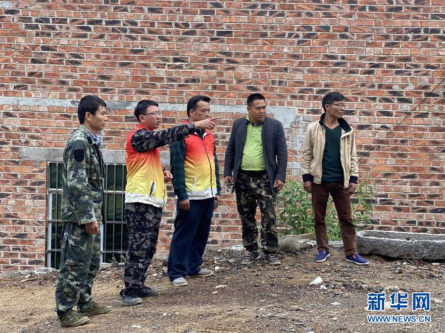 （在習(xí)近平新時(shí)代中國(guó)特色社會(huì)主義思想指引下——新時(shí)代新作為新篇章·習(xí)近平總書(shū)記關(guān)切事·圖文互動(dòng)）（5）青春做伴，西部放歌——走近扎根西部建設(shè)邊疆的大學(xué)生們