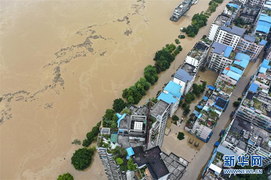 （防汛抗洪·圖文互動）（2）筑起防大汛的堅強防線——重慶防御長江、嘉陵江過境洪峰現(xiàn)場記錄