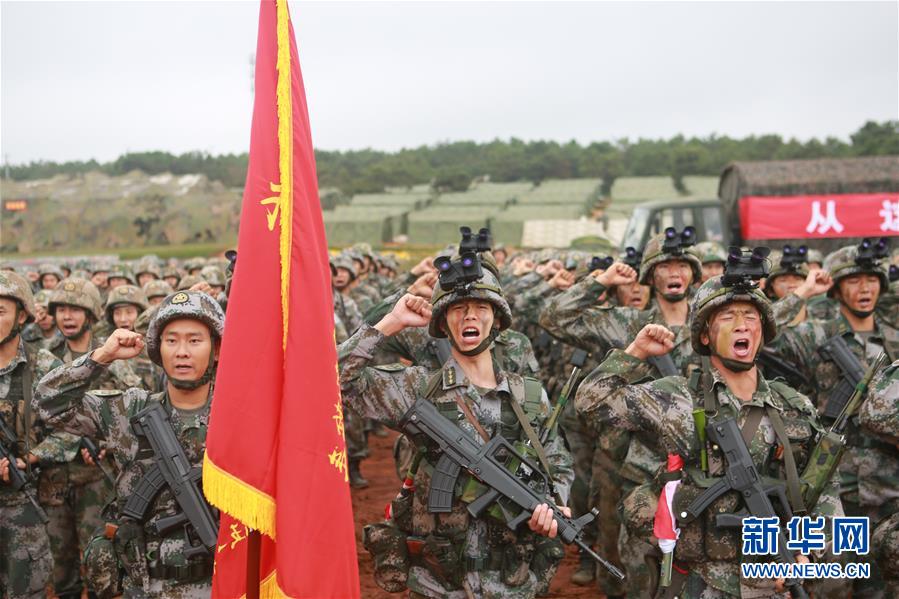 （在習(xí)近平強(qiáng)軍思想指引下·我們在戰(zhàn)位報(bào)告·圖文互動）（1）千里移防，鐵心跟黨走——南部戰(zhàn)區(qū)陸軍第75集團(tuán)軍某紅軍旅政治建軍、練兵備戰(zhàn)記事