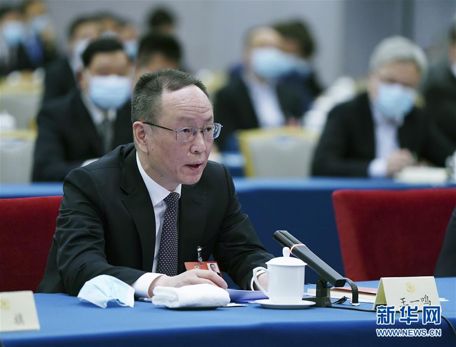 （新華全媒頭條·圖文互動）（7）從人民中汲取磅礴力量——習近平總書記同出席2020年全國兩會人大代表、政協(xié)委員共商國是紀實