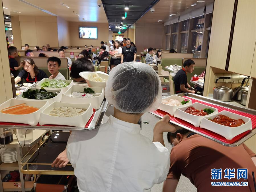 （在習近平新時代中國特色社會主義思想指引下——新時代新作為新篇章·習近平總書記關(guān)切事·圖文互動）（2）珍惜盤中餐，狠剎浪費風——各地積極行動堅決制止餐飲浪費
