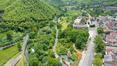 青山常在路更長