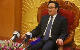 專訪：愿中國人民在中共領(lǐng)導(dǎo)下取得更多成就——訪越共中央委員、中央對外部部長黃平君