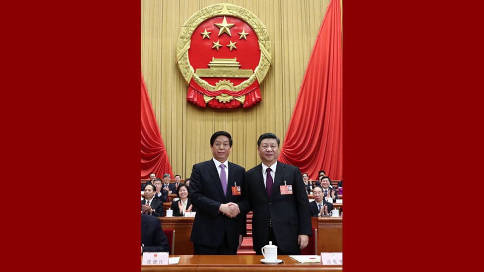 習(xí)近平當(dāng)選國(guó)家主席、中央軍委主席