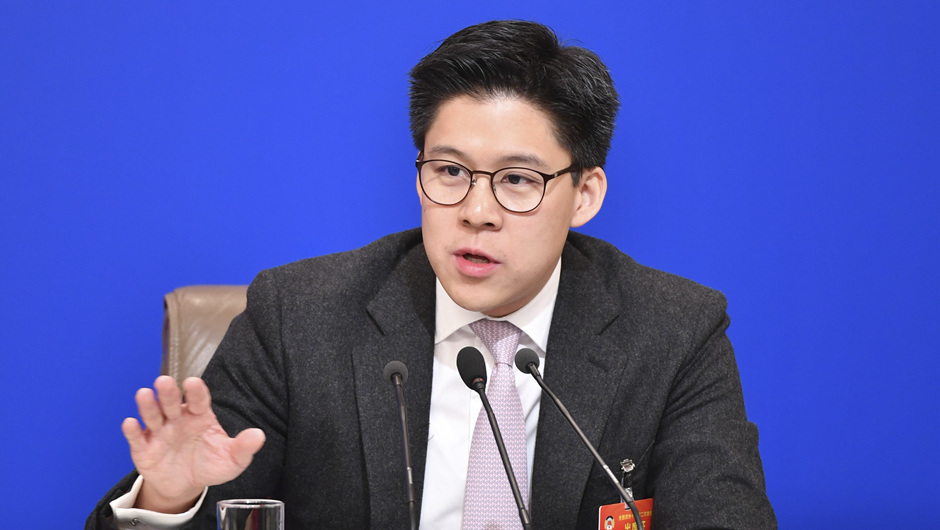 全國政協(xié)委員、中國香港體育協(xié)會暨奧林匹克委員會副會長、霍英東集團副總裁 霍啟剛