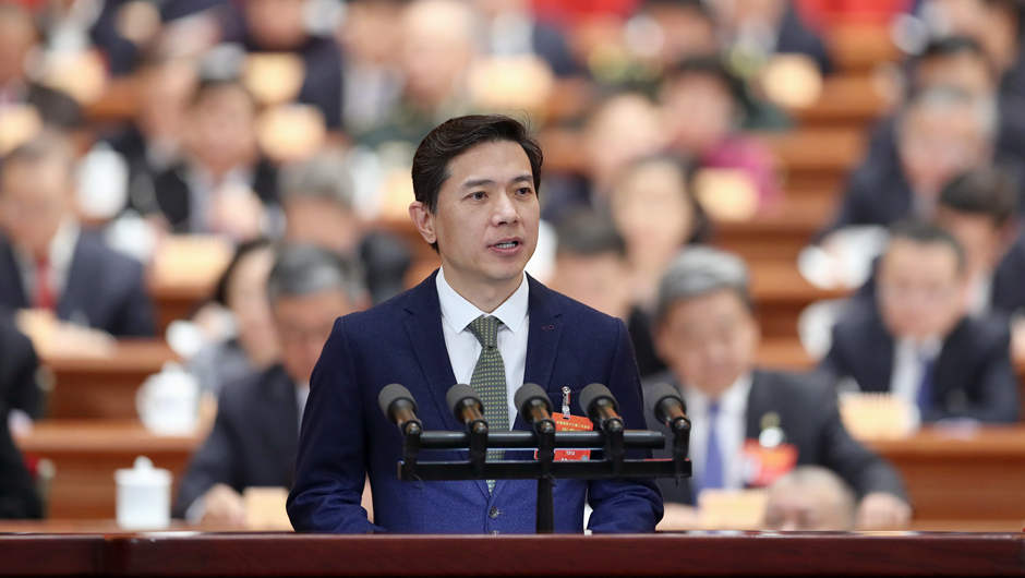 中國(guó)民間商會(huì)副會(huì)長(zhǎng)，百度在線網(wǎng)絡(luò)技術(shù)（北京）有限公司董事長(zhǎng)兼首席執(zhí)行官 李彥宏