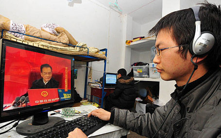 2010年網(wǎng)友關(guān)注溫家寶總理接受中國政府網(wǎng)、新華網(wǎng)聯(lián)合專訪