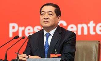 山東省經(jīng)濟(jì)和信息化委員會(huì)黨組書(shū)記、主任錢(qián)煥濤