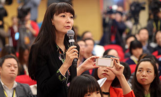 鳳凰衛(wèi)視、鳳凰網(wǎng)記者提問(wèn)