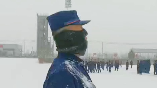 新訓消防員的隊列你們能打幾分？我不是一個人在戰(zhàn)斗！