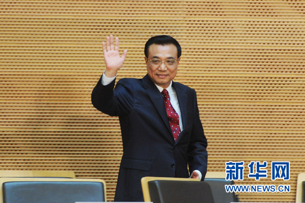 5月5日，中國(guó)國(guó)務(wù)院總理李克強(qiáng)在位于亞的斯亞貝巴的非洲聯(lián)盟總部發(fā)表題為《開創(chuàng)中非合作更加美好的未來》的演講。 新華社記者 謝環(huán)馳 攝 