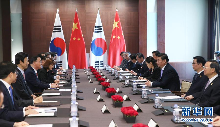 7月4日，國家主席習近平在首爾會見韓國總理鄭烘原。 新華社記者謝環(huán)馳攝 