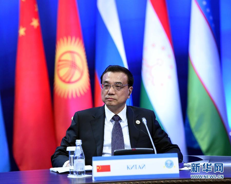 12月15日，中國國務院總理李克強在阿斯塔納出席上海合作組織成員國政府首腦理事會第十三次會議。 新華社記者 饒愛民 攝 