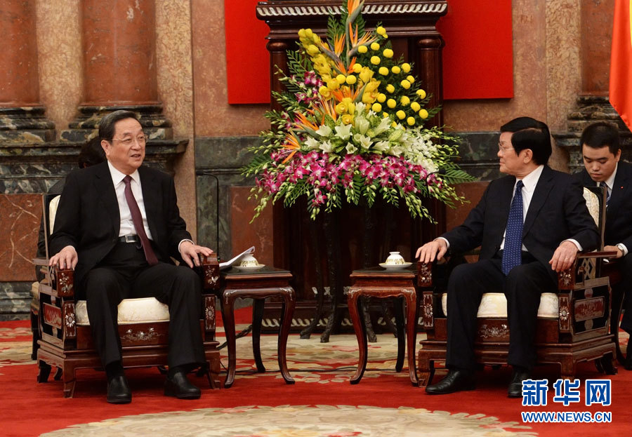 12月25日至27日，中共中央政治局常委、全國政協(xié)主席俞正聲對越南進行正式訪問。這是12月26日，俞正聲在河內會見越南國家主席張晉創(chuàng)。 新華社記者劉建生攝