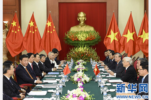 11月5日，中共中央總書記、國家主席習(xí)近平在河內(nèi)同越共中央總書記阮富仲舉行會談。 新華社記者李學(xué)仁攝