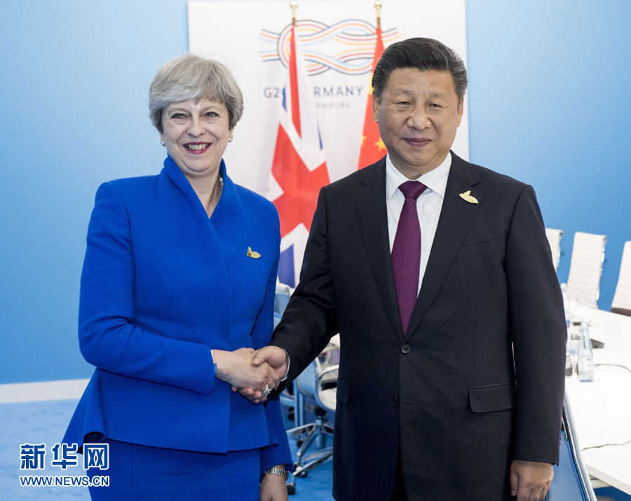 7月7日，國家主席習(xí)近平在漢堡會見英國首相特雷莎·梅。 新華社記者李學(xué)仁 攝