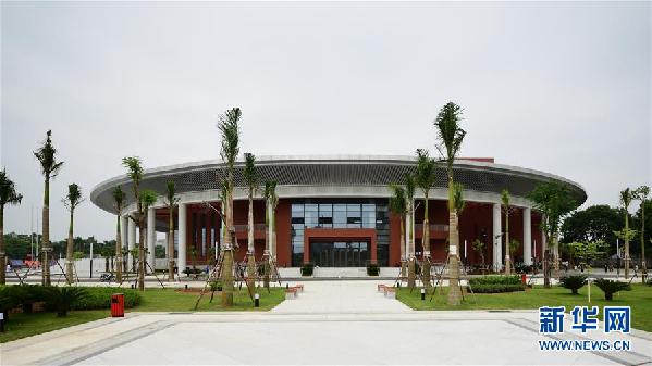 （國際·圖文互動）（2）“盡心盡力建好中越友誼精品工程！”——越中友誼宮落成記