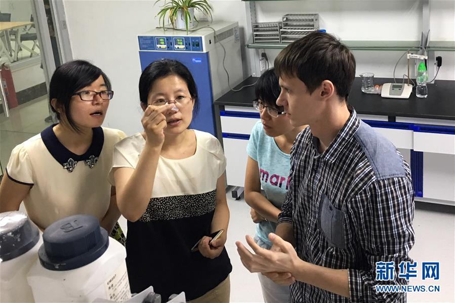 （新華全媒頭條·上合青島峰會·圖文互動）（8）遠航，揚起“上海精神”的時代風帆——寫在上海合作組織成員國元首理事會第十八次會議即將召開之際